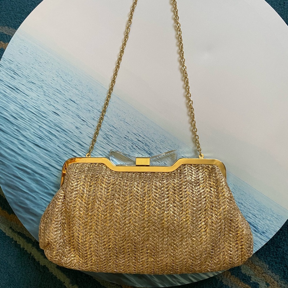 Vintage Gold Woven Purse!!